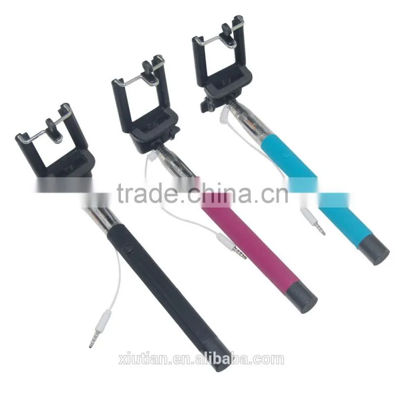 Good China supplier cable take pole selfie stick for iPhone and Andriod