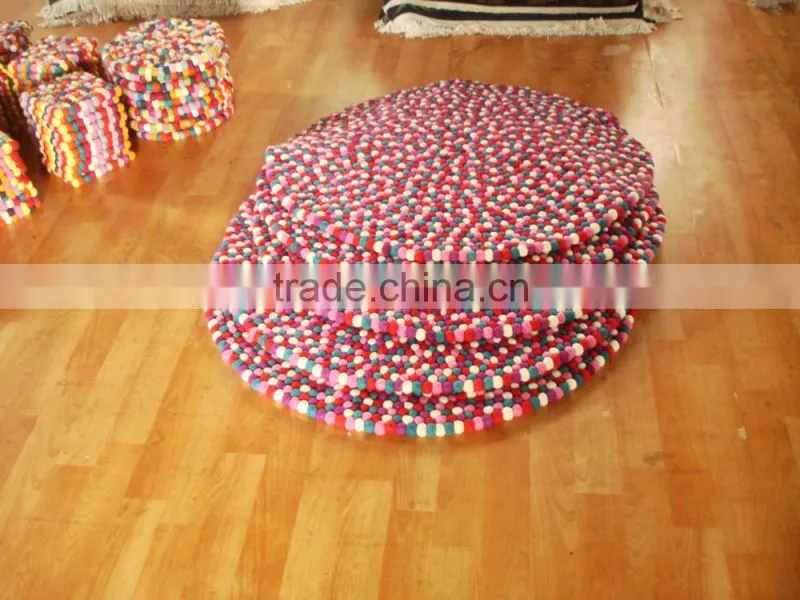 Floor carpet