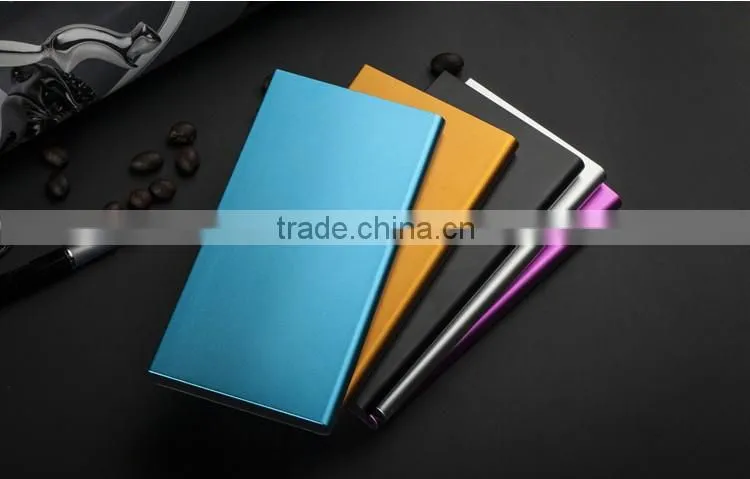 2015 unique design Dual USB Portable mobile power bank