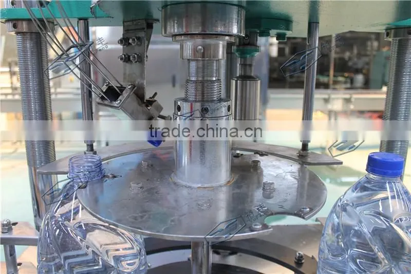 capping machine for plastic caps/screw capping machine