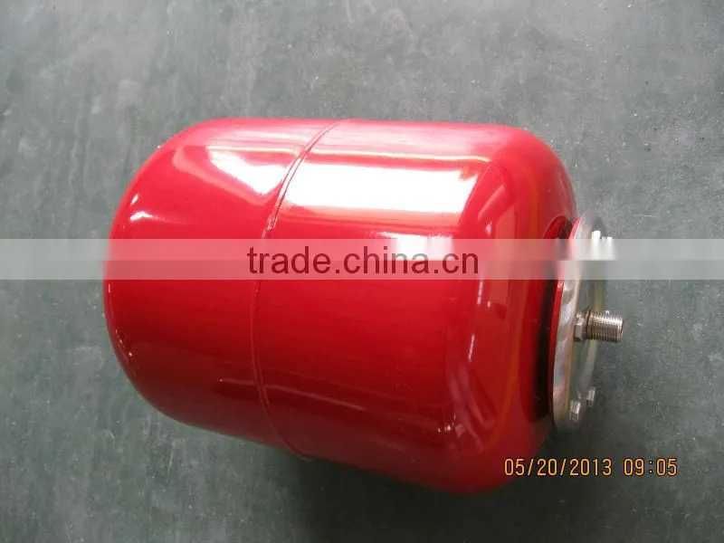 Expansion Solar Tank