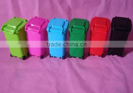 recycled wheelie bin pen pot