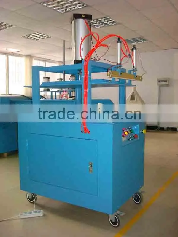 Automatic pillow packaging machine/Pillow type packaging machine