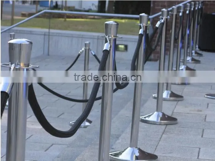 sainless steel retractable barrier