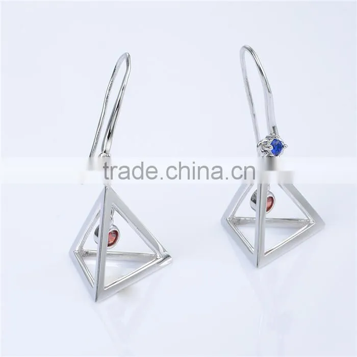 2016 New Trending Designs Bezel Setting Red And Blue Cz Dangle Earing
