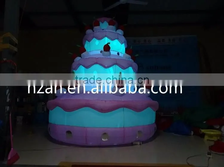 Giant LED Inflatable Birthday Cake for Outdoor Decoration