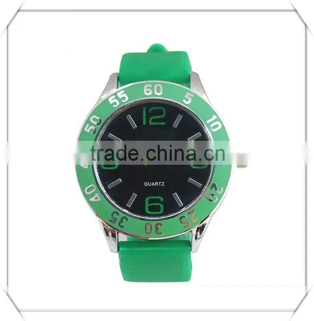 Silicone Unisex water resisant high quality fashion sport watch