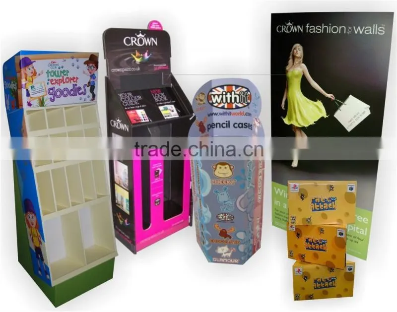 Corrugated paper pallet display for clothing and other articles of daily use