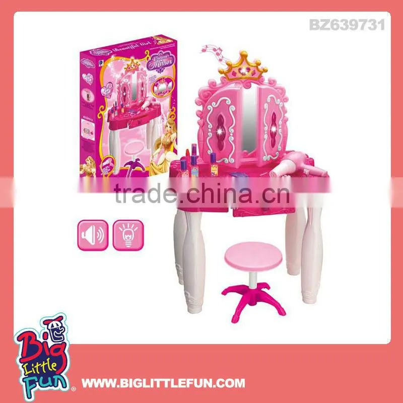 Dressing table toy Plastic toy makeup mirror set