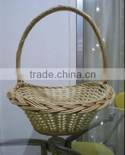Three-piece oval willow gift basket with handle for Christmas