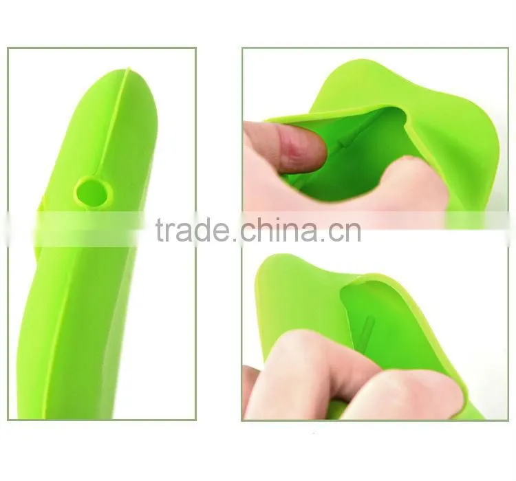 Fashion silicone key pouch