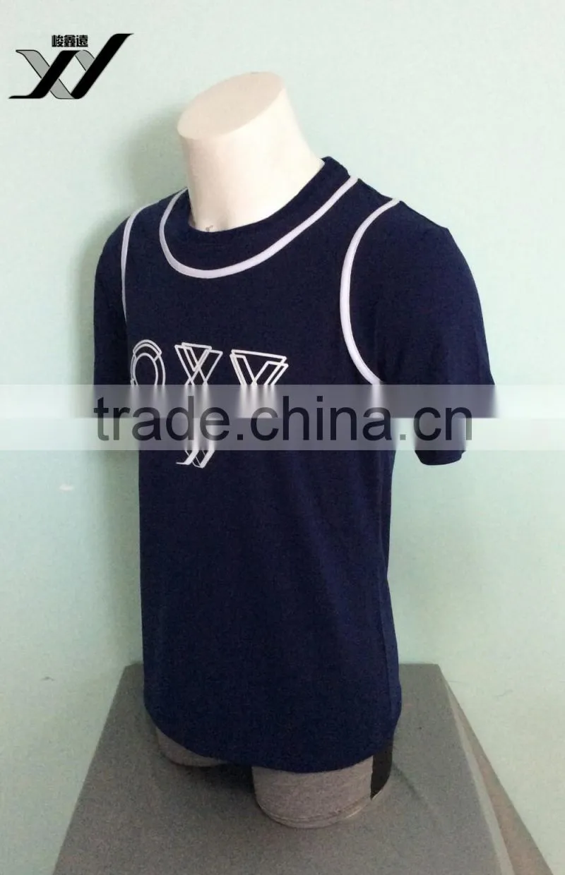Unisex t-shirt with company logo pattern