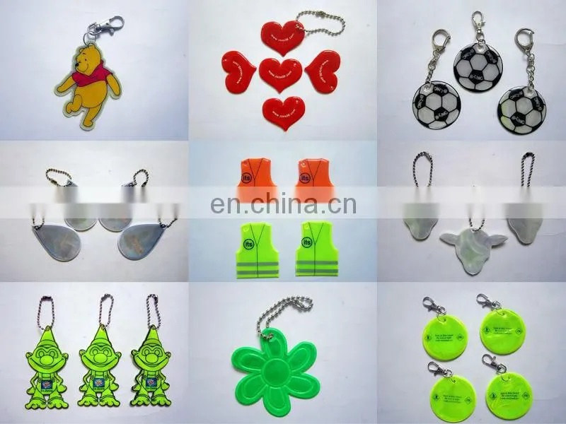 Custom high quality reflective soft pvc keychain