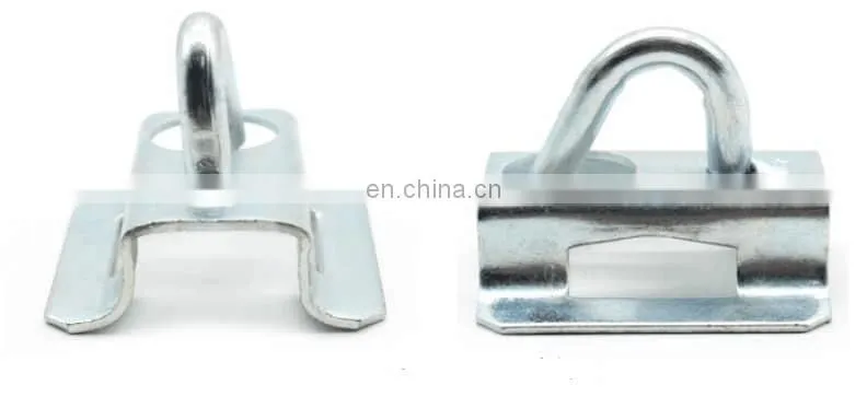 Fastening hook