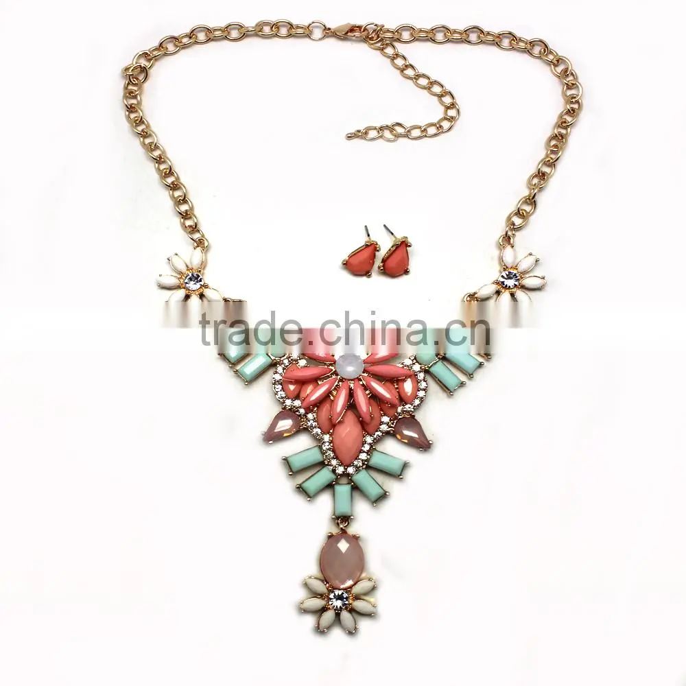 Fashion Necklace And Earring Set Acrylic Stones Casting Charm New Gold Jewelry