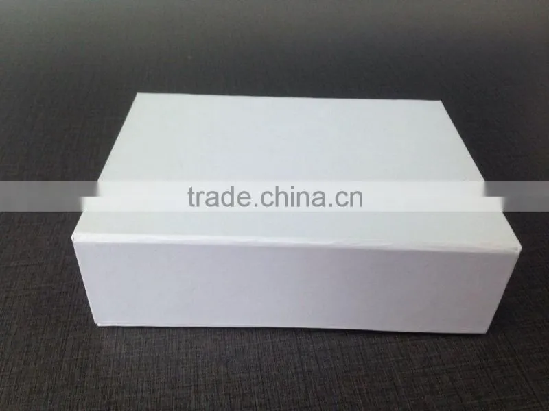 Long battery life gps container tracker device for ocean transport