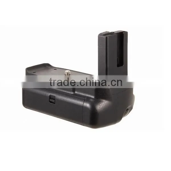 Commlite Camera Vertical Battery Grip/Battery power/Power Pack for Nikon D3100, D3200