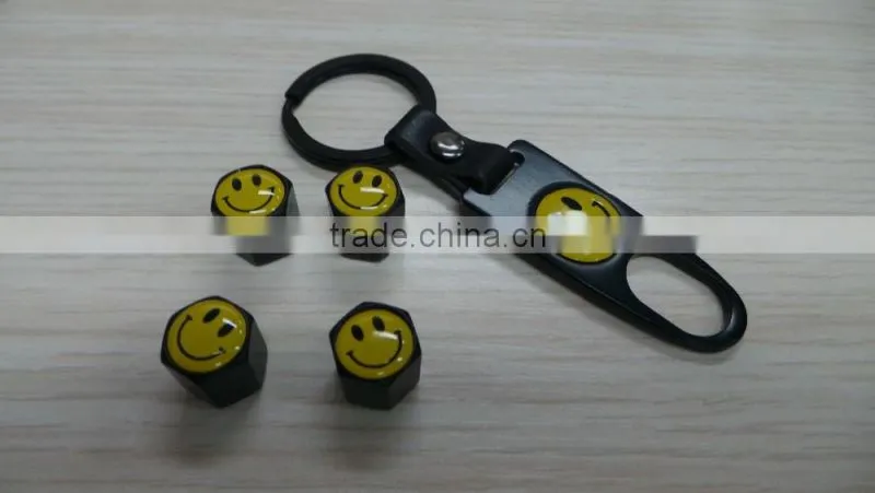 Customized Car Smile Logo Metal Alloy Car Tire Valve Cap With Keychain