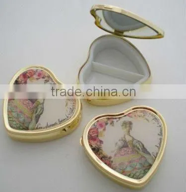 heart shape metal pill box