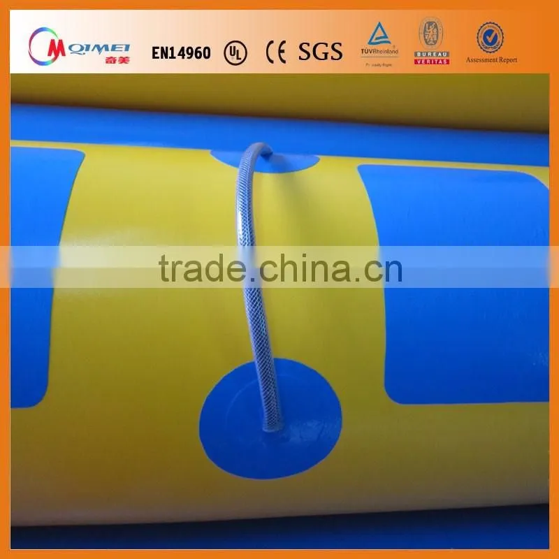 2016 New design giant Inflatable banana boat fruits Waterpark