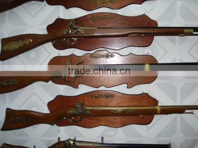 China Ningbo plastic lighter-wooden finish lighter