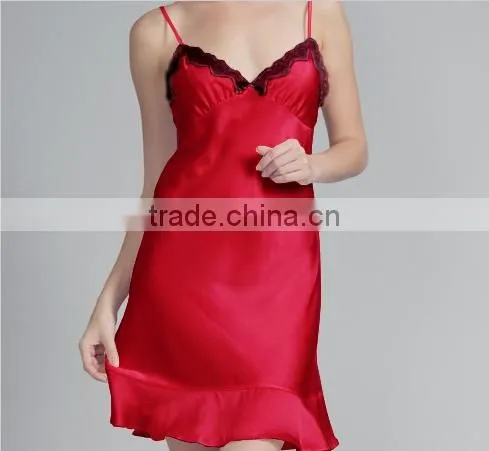 Custom ladies nightgown, sexy V-neck lace-trim chemise