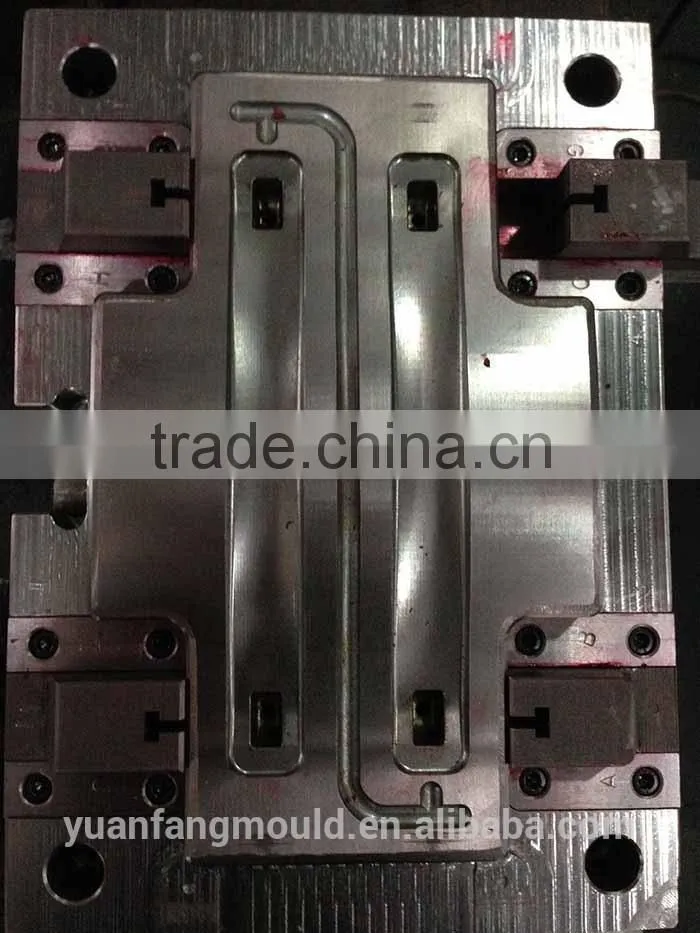 Different color for PP plastic injection water pipe fitting moulding