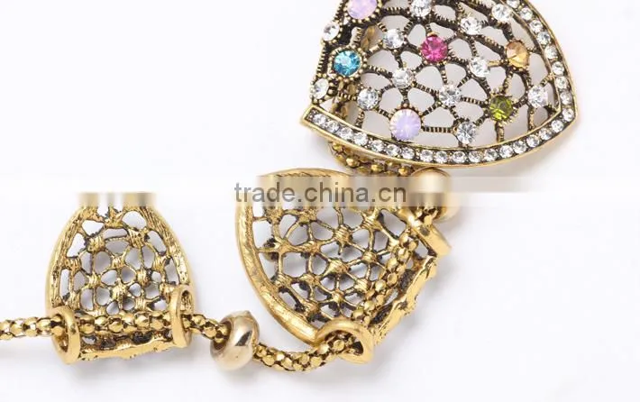 2015 fashion Korean Style Short Exaggerated Rhinestone Necklace Alloy Fashion Women Jewelry