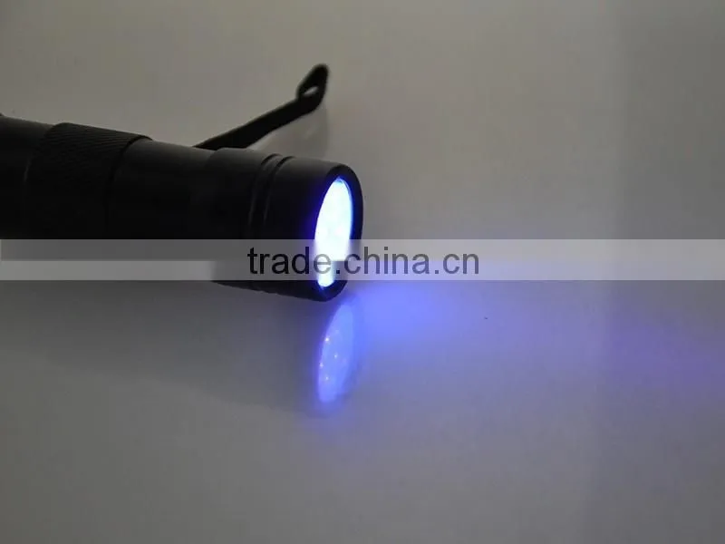Purple Light 12 LED 395nm UV LED Flashlight for Money Detect Wholesale