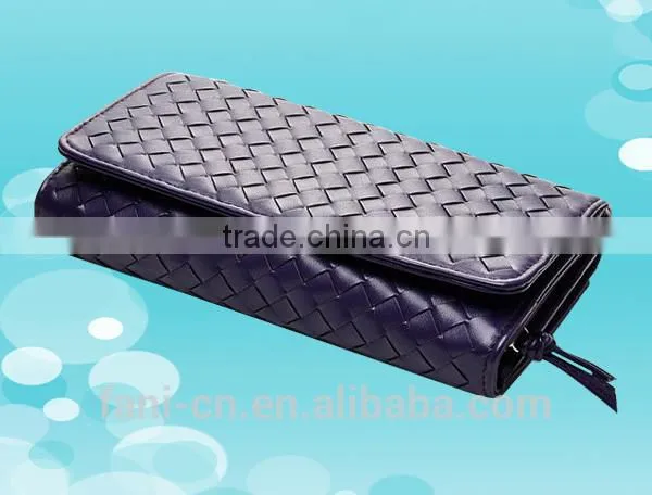 New arrival fashion and elegant ladies leather clutch purse with woven pattern design