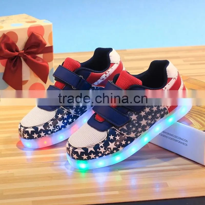 Fashionable American flag style led shoes kids light sports shoes and sneakers for adult casual 2017