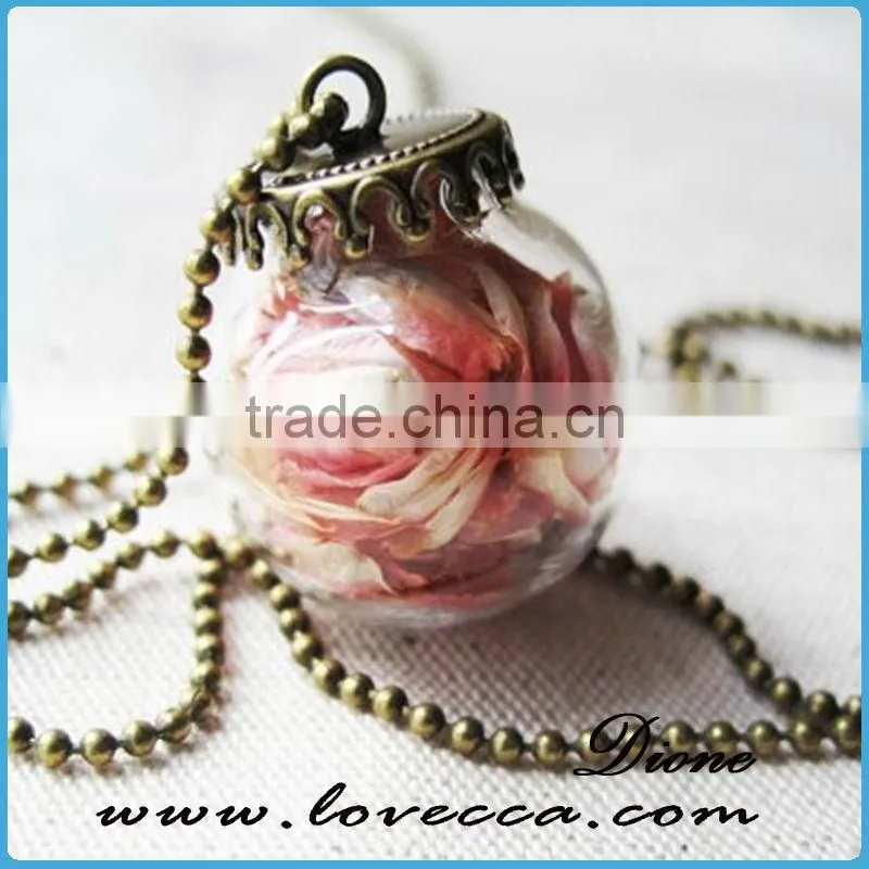 Womens Handmade glass globe pendant ,Glass Globe Starfish Pendant