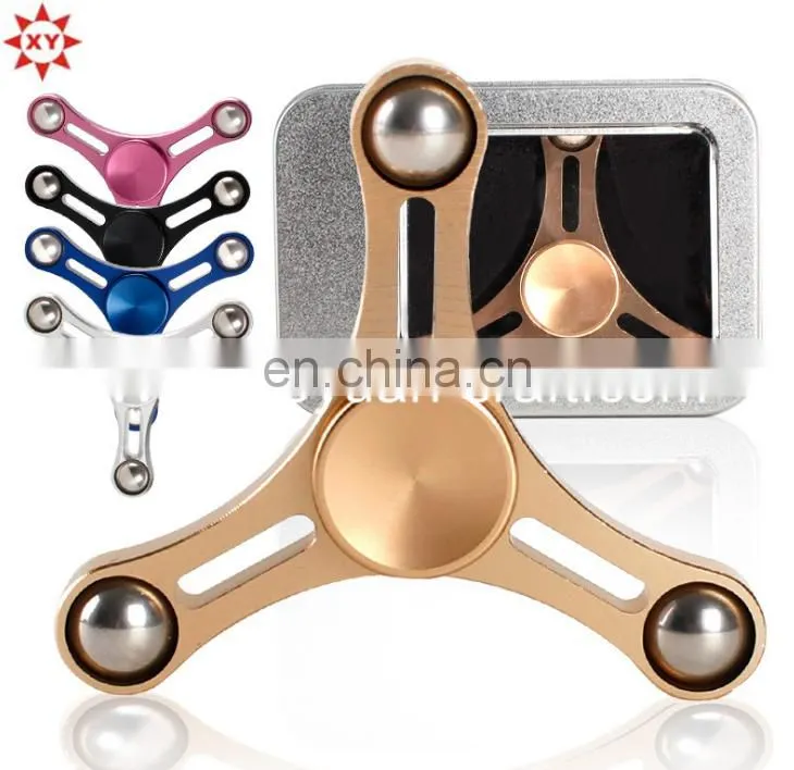 Three leaf hand spinners