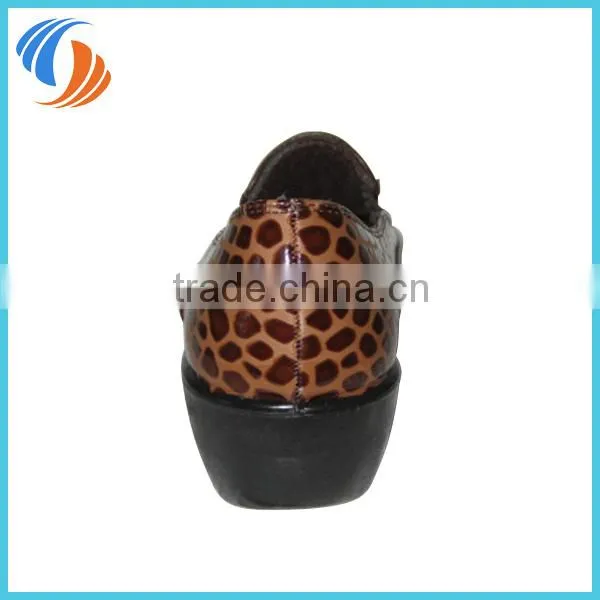 Women Brown Leopard Casual Shoes PU Leather Shoes