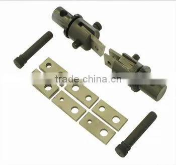 High--Precision Grips and Fixtures for Universal Testing Machines DIN-53292