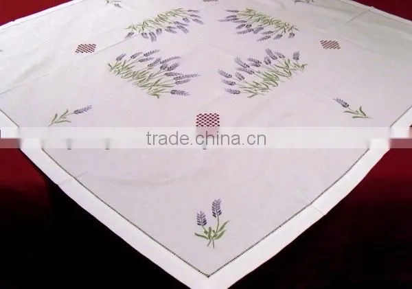 Hand embroidery tablecloth