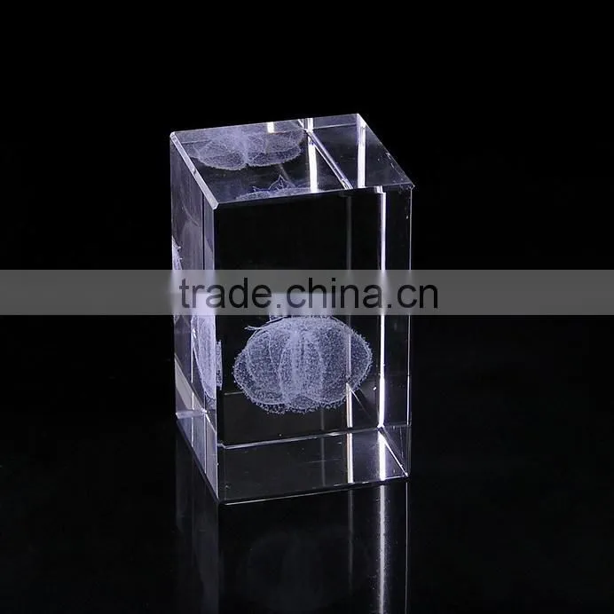 Smooth edge cubes for art shows