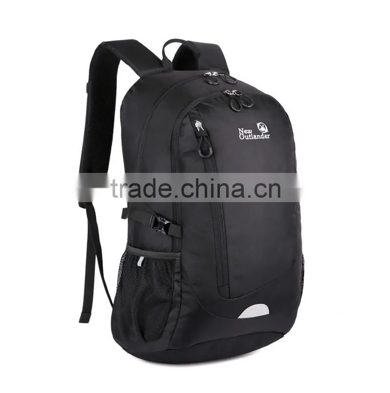 2016 OEM manufacturer lightweight outdoor backpack bag for laptop