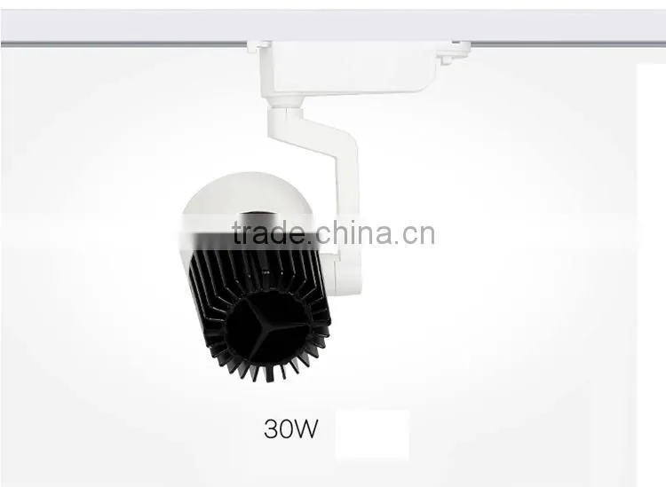 CE new design product modern 30W cob led track light with China spot light