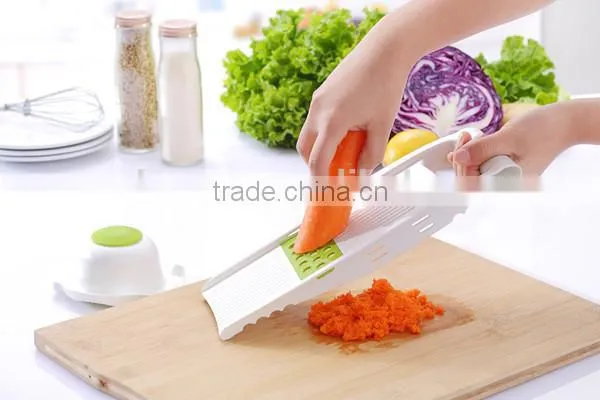 2016 New Kitchen Rectangle Grater/Slicer/Cutter/Shred with Five Blades