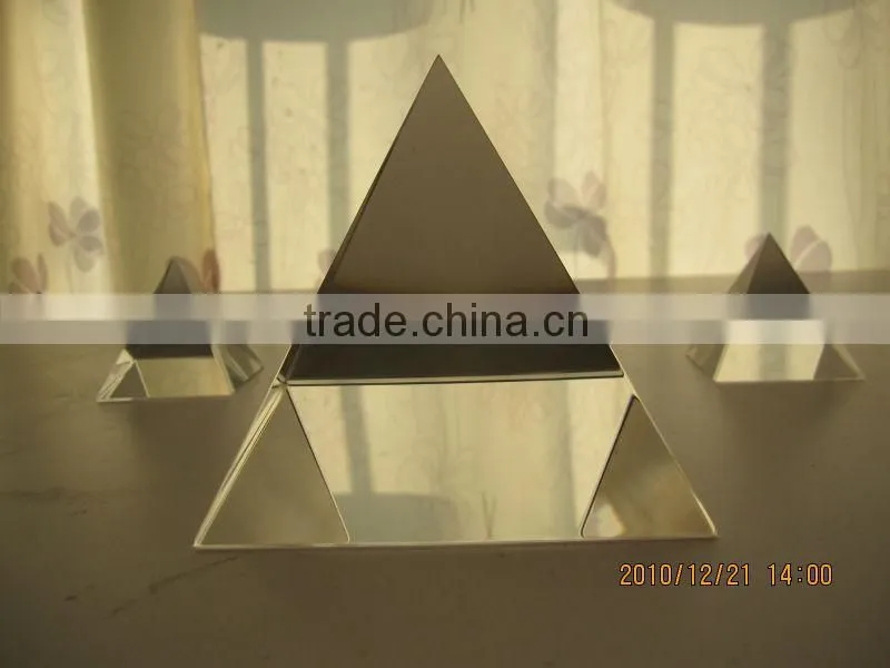 Durable service crystal pyramid