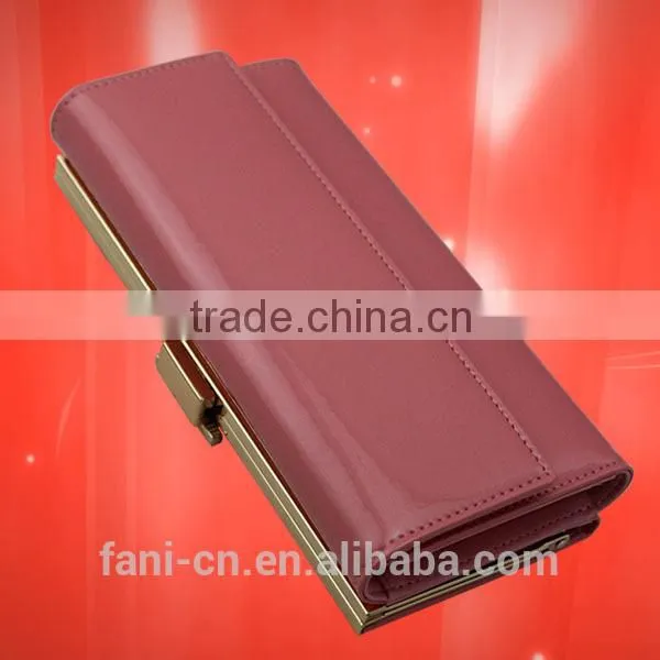 Fashion heart shape metal with diamond design long clutch leather wallet and purse for ladies