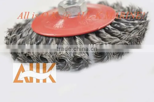 Twisted Knot Bevel Brush