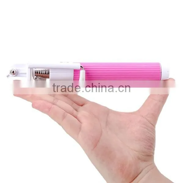 2015 Factory supply Selfie Stick with zoom for iphone and Andriod, handheld selfie stick