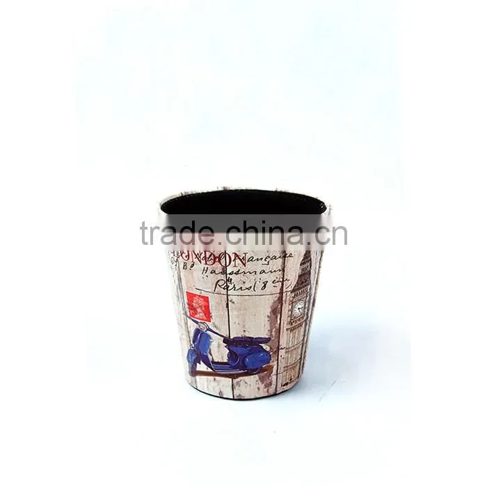 London Print Waste Bin Faux Leather Open Top Standing Trash Can