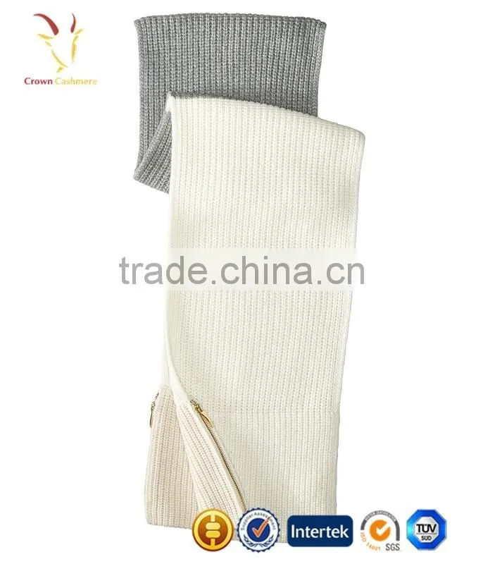 Simple Knit Thick Merino Wool Scarf with Zipper