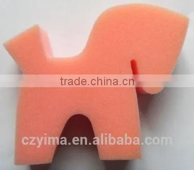colored pony sponge for horse grooming easy grip