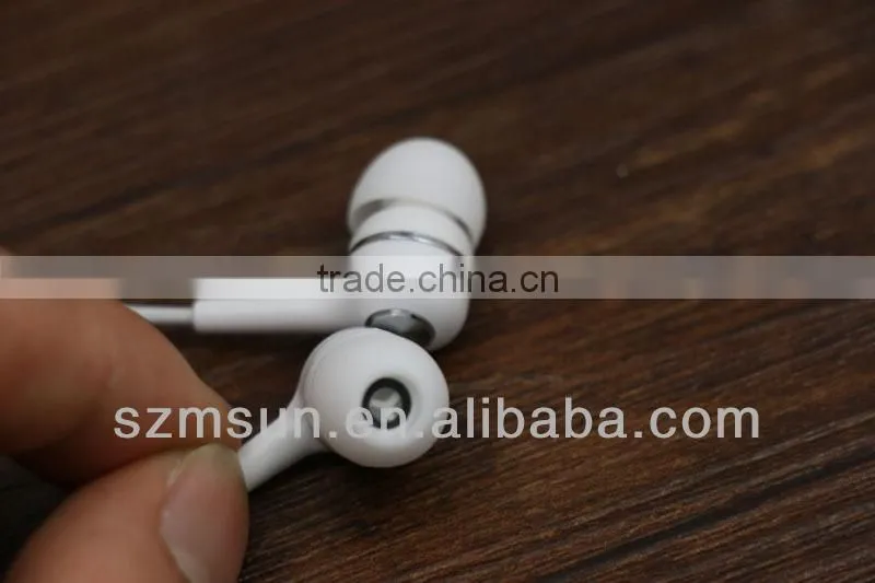 3.5mm cheap price earphones plastic earphones for iPhone