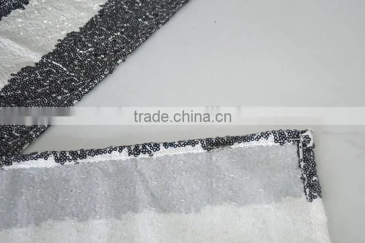 100%Polyester black stripe sequin table runner cheap table runners