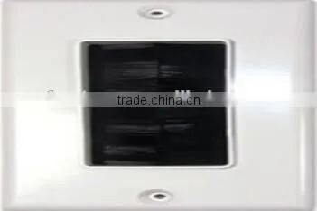 2014 Hot selling convenient American-style plastic wall plate with the brush
